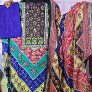 Vibrant Multicolored Lahoree 3-Piece – আকর্ষণীয় জ্যামিতিক ডিজিটাল প্রিন্ট