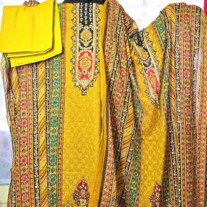 Mustard Golden Lahoree 3-Piece – ট্র্যাডিশনাল রাজকীয় ডিজাইন